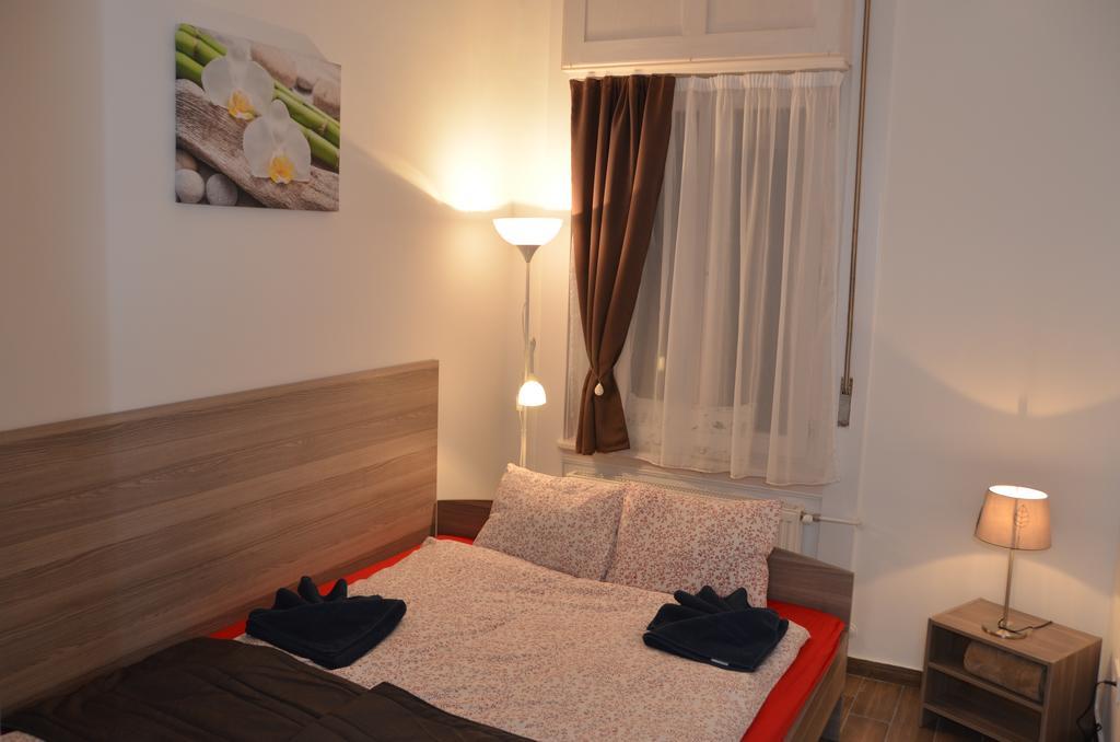 Nn Apartmanette Budapest Room photo